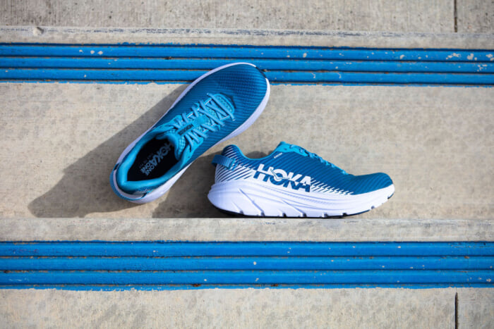 Hoka Oneone once again invites you into the world of the exquisite: CLIFTON 7 or RINCON 2 , which do you prefer?