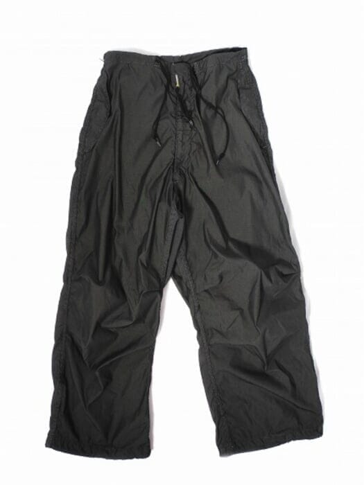 Adult shakapangs are the best choice for post-dyed snow pants.