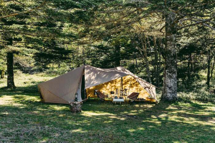 ゼインアーツとトリパスプロダクツ。注目アウトドアブランドのギアを一挙に見られるチャンスです。