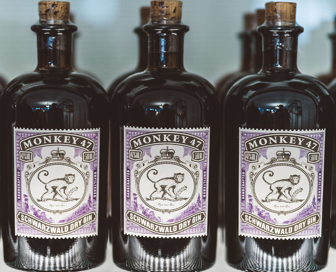 ドイツの黒い森が生んだ華やかで美しいクラフトジン、モンキー 47