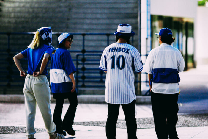 10匣 × 横浜DeNAベイスターズでつくる、街でもハマスタでも映えるグッズたち。