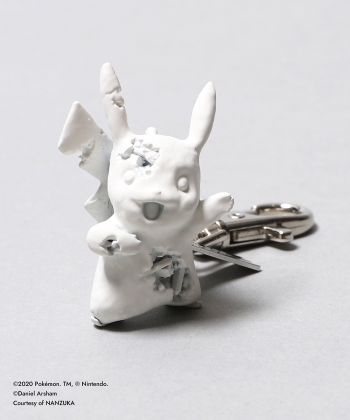 Daniel Arsham Pokémon 2G key charm ダニエル