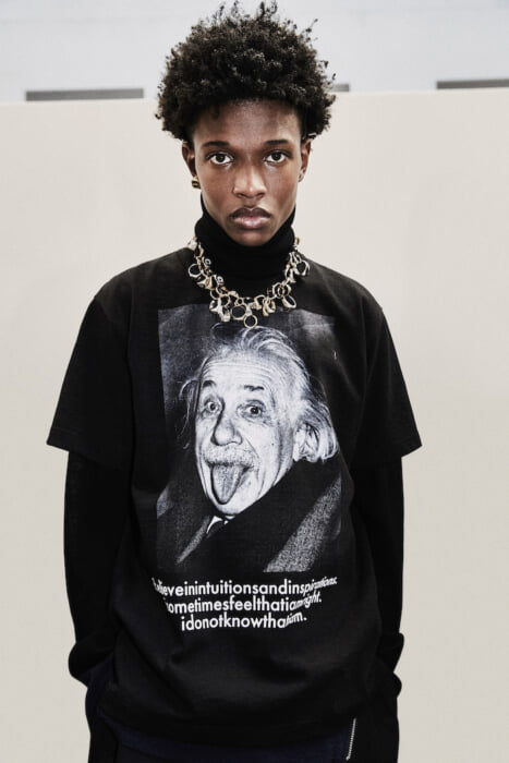 sacaiが蘇らせたのはあの物理学者。時代が巡れど、その意志は我々を導いてくれます。