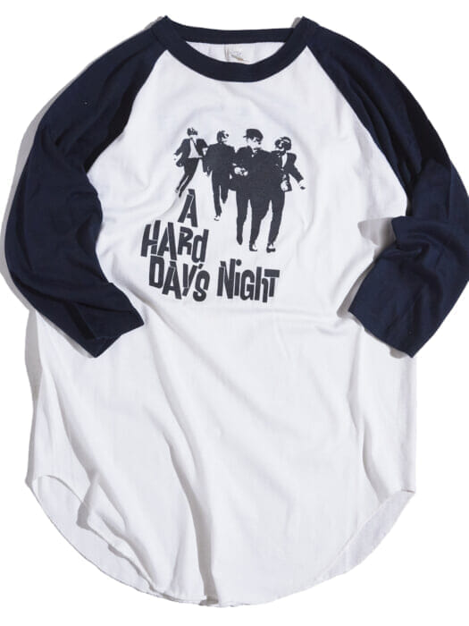A young FAB4 , a raglan T that captures the youth of the Beatles.