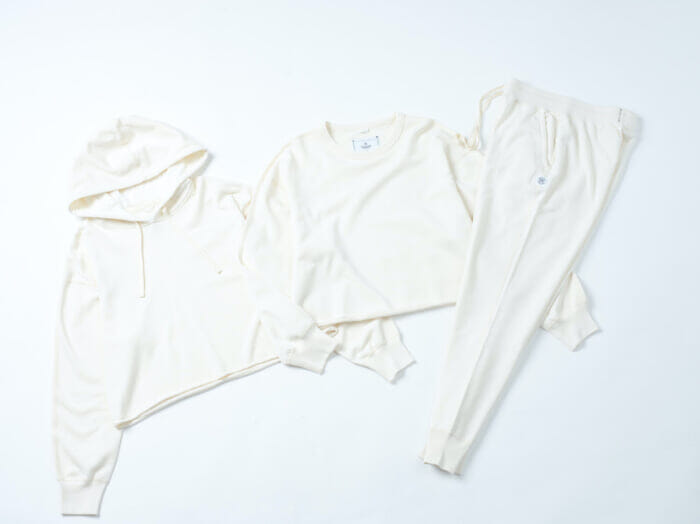 自宅も街もレイニング チャンプの快適ウェアにお任せあれ。日本限定となるウィメンズコレクションの発売が決定しました。