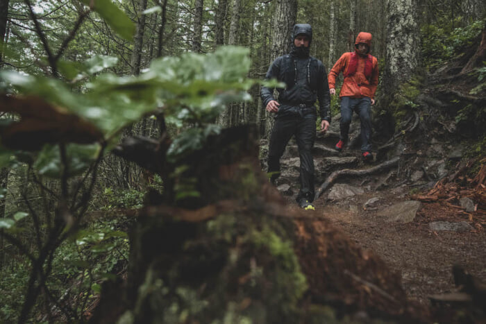 ファストパッキングにはこの一足。 サロモンのベストセラー、SPEED CROSS 5がハイキング仕様にアレンジ！