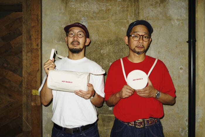 大人気ベーグル店、ホットベーグルのベーグル専用バッグ！？ 専用の入れ物ってなぜこんなに愛らしいのでしょう。