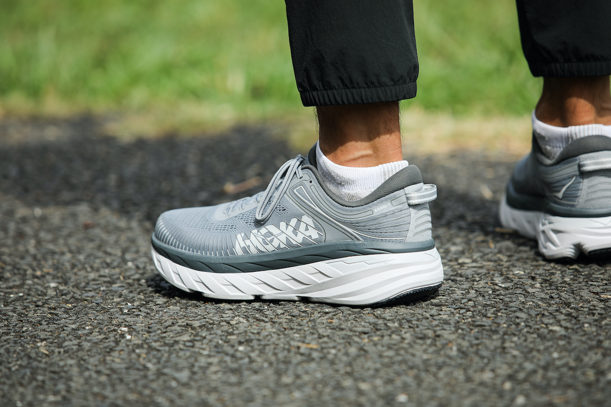 になります ホカ オネオネ ボンダイ7 hoka one one bondi 7 wide 91soL-m71090525721 サイズがち