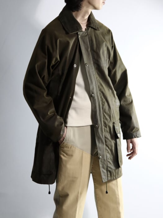 A good man who drips water is also a good man who is oiled. That's why the British oiled jacket.