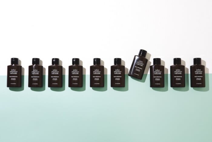 消毒から保湿までこれ一本！ 精油が香るジョンマスターオーガニックのハンドリフレッシュナー。