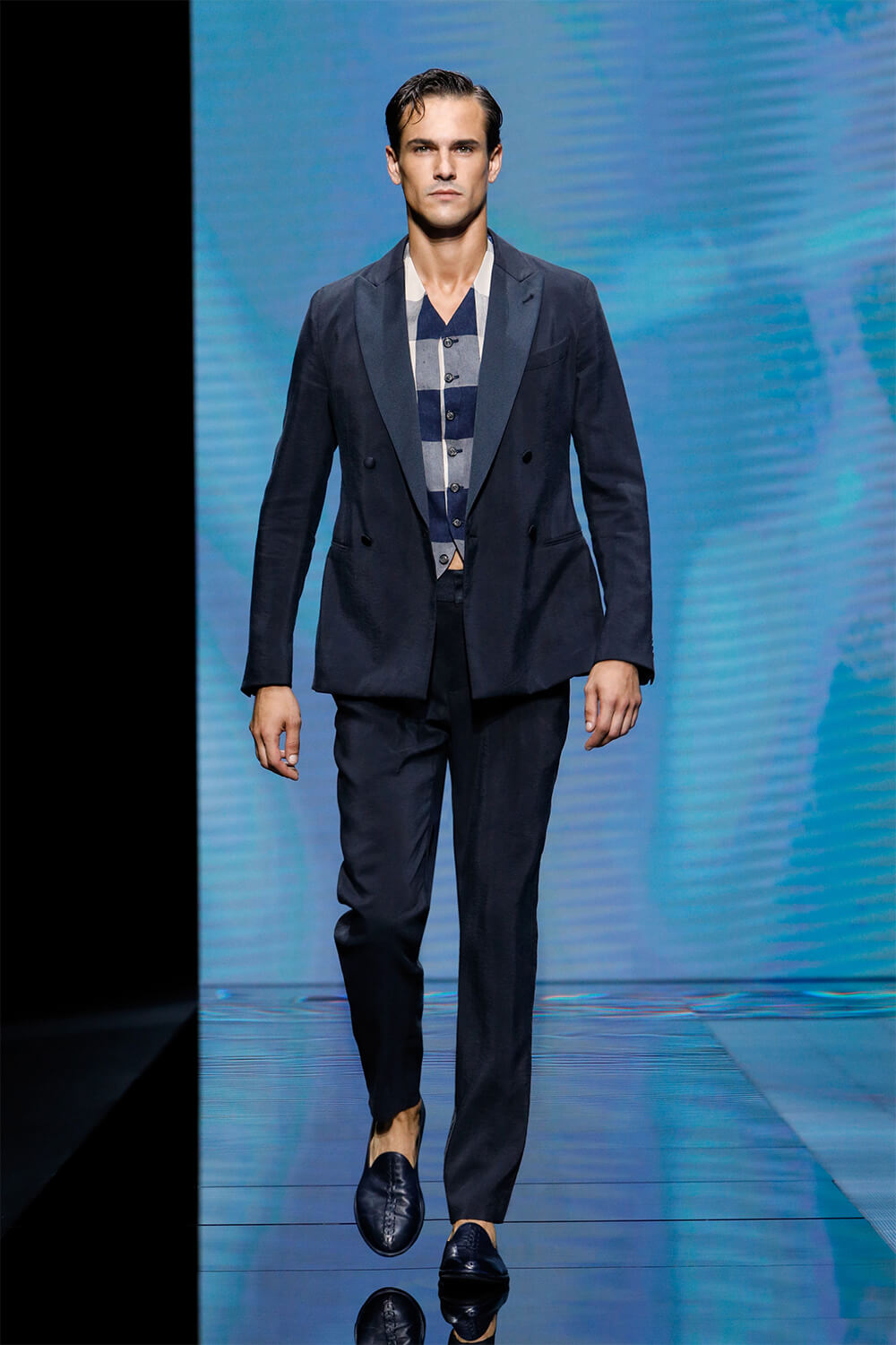 【レア非売品 】GIORGIO ARMANI　2021年春夏コレクションカタログ レア非売品 】GIORGIO ARMANI 2021年春夏コレクションカタログ レア