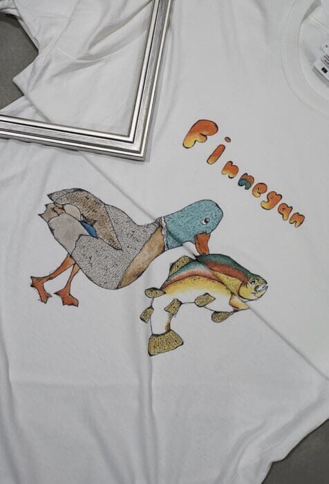 Odem presents a hand-drawn T-shirt by illustrator Naoyuki Yoda. This is a true art piece.