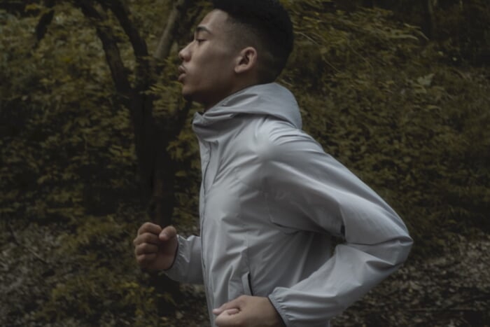 思わず走り出したくなるウェア⁉︎ ゴールドウインの新作は、アクティブなマインドを促します。