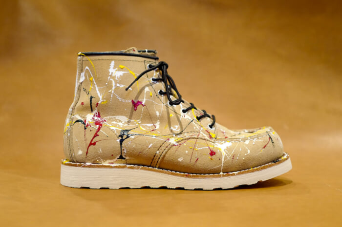 Red Wing has created an artistic pair of painted shoes. They are now on sale at the recently opened Shinjuku store.