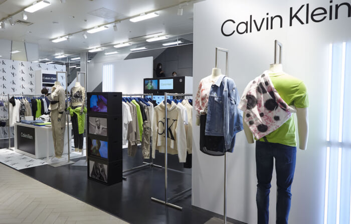 渋谷スクランブルスクエアであのフレッシュな香りを思い出す。CK ONEジーンズ＆アンダーウェアのポップアップストアが誕生しました。