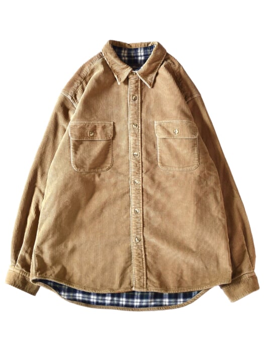 From Eddie Bauer, daily wear with a very American sense of security.