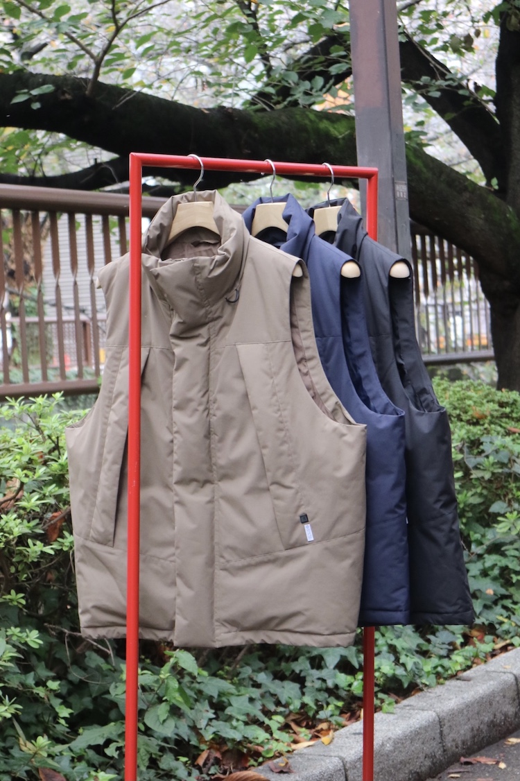 即納特価 JOURNAL STANDARD - DAIWA PIER39 FIELD DOWN VEST 紺色