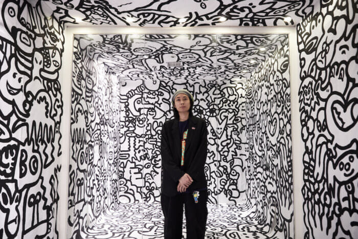 【FOCUS IT.】モンスターを10年描き続けるアーティストによる「トマソンランド」が京都に建国！合言葉は“取り戻せ、僕らのモンスタープライド”。