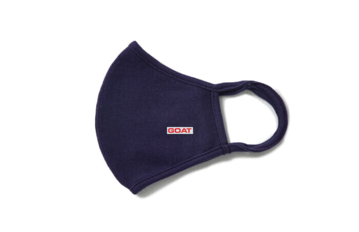 Comfortable even in heavy ounces. ⁉︎ Choose a color that coordinates with your outfit with Goth masks available in a total of 14 colors.