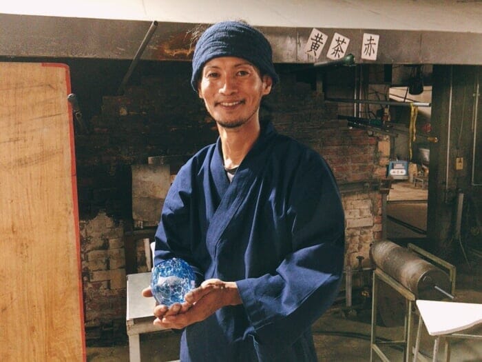 【Rediscover Paradise Okinawa by Corona Extra] Vol.4 Fascinated by Ryukyu glass and the sea, glass artisan Ryu Tomori . Waiting for the day when the light shines again.