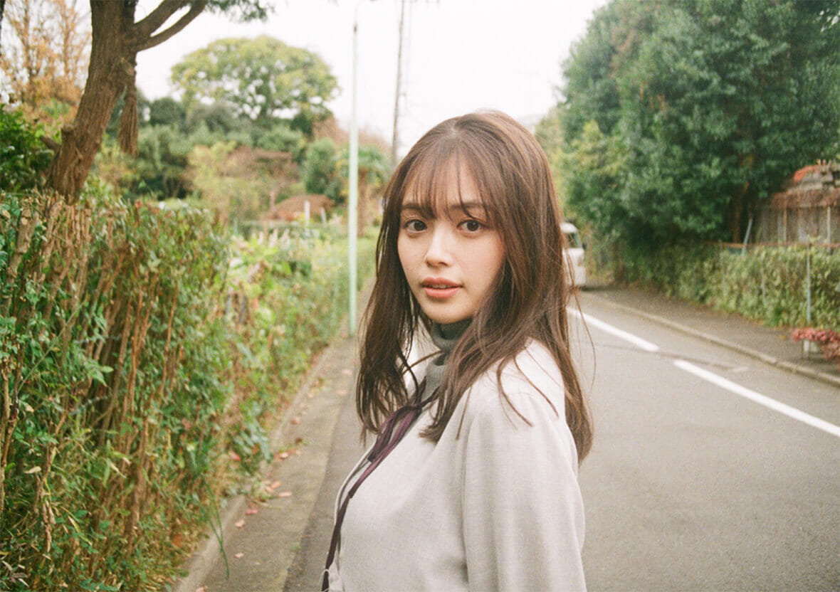 路地裏てぃーん。52人目 森 日菜美 19歳 | feature | HOUYHNHNM