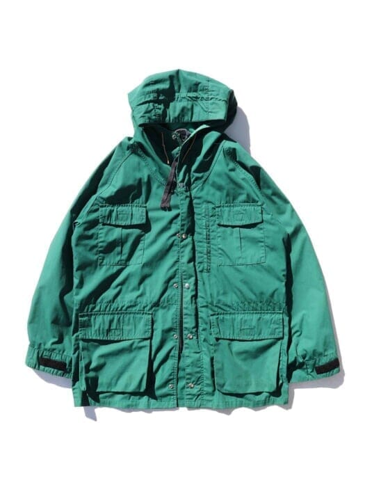 If you want to stay comfortable in winter, you can count on REI's mountain parkas.