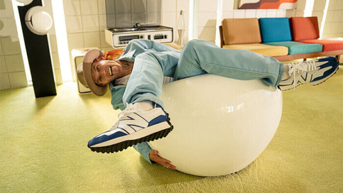 【All about new balance] The best of three masterpieces! The hybrid lifestyle model "327" is now available in new colors.