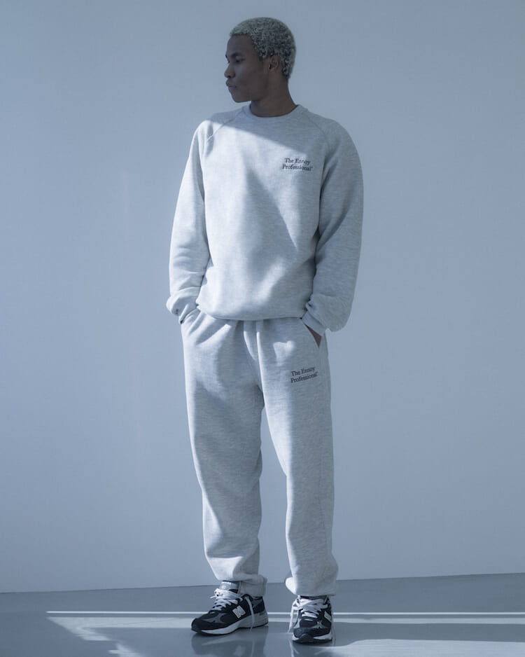 新品未使用ですennoy SWEAT PANTS (BLACK)  刺繍色WHITE Mサイズ