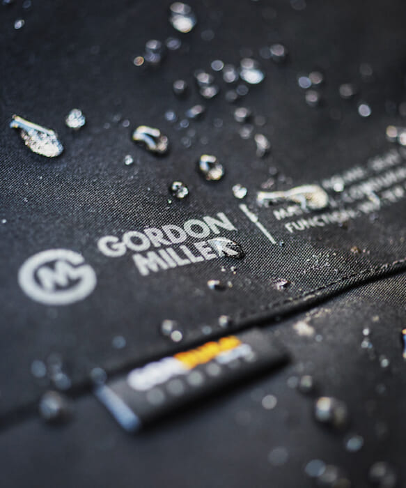 ゴードンミラーだけのコーデュラ生地を使ったシートカバーが発売です。