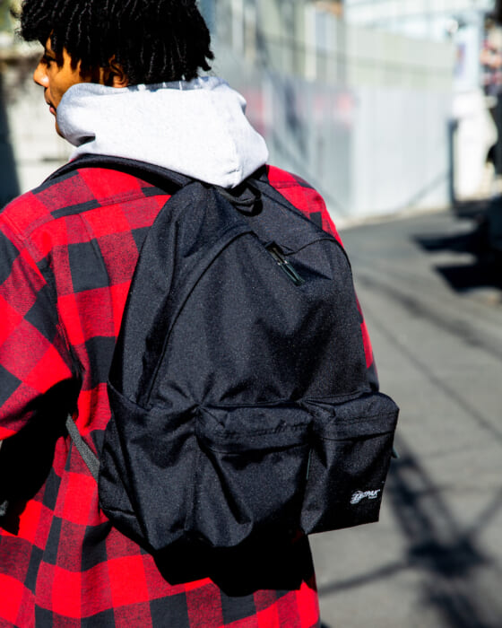 かゆいところに手が届くビームスの別注作。今度はビッグサイズのイーストパック!?