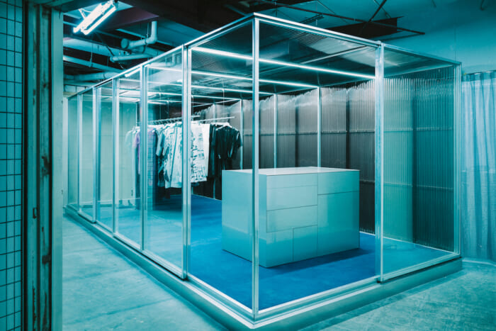 大切に育てていきたい服をフルラインナップで。ナカガミの初となる直営店が目黒にオープン。