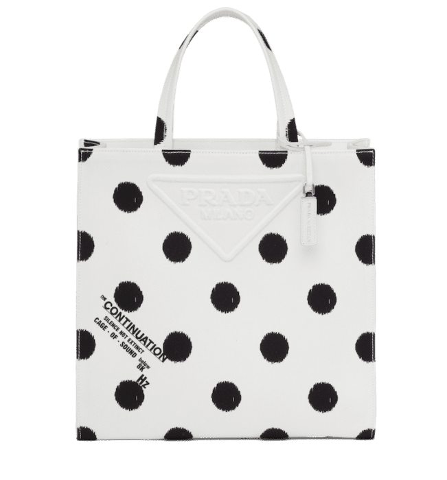 The new Prada is here. A pop-up event featuring limited items is now being held at Isetan Shinjuku.