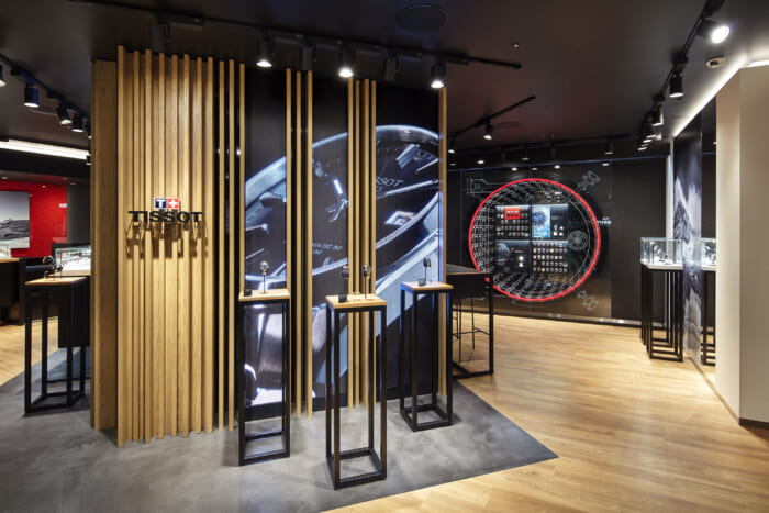 大切な時を刻む相棒を見つけてみませんか？ ホスピタリティに溢れるティソの旗艦店が銀座にオープン。