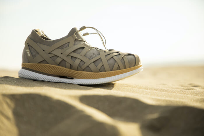 About a year has passed since their shocking collaboration . ASICS and Kengo Kuma have joined hands again.