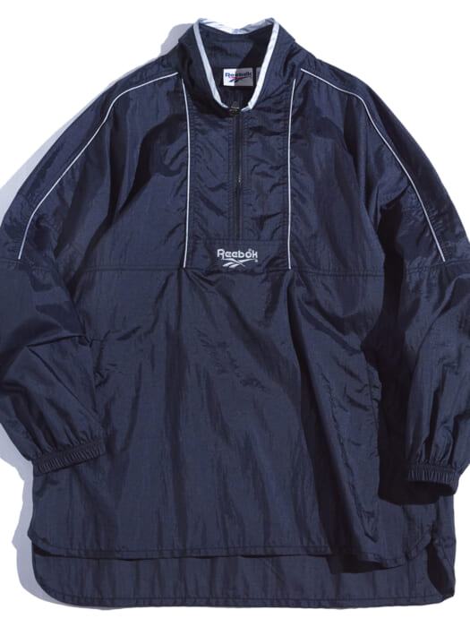 気分はさながらフーリガン。90年代の香り漂う、リーボックのスポーツウェア。