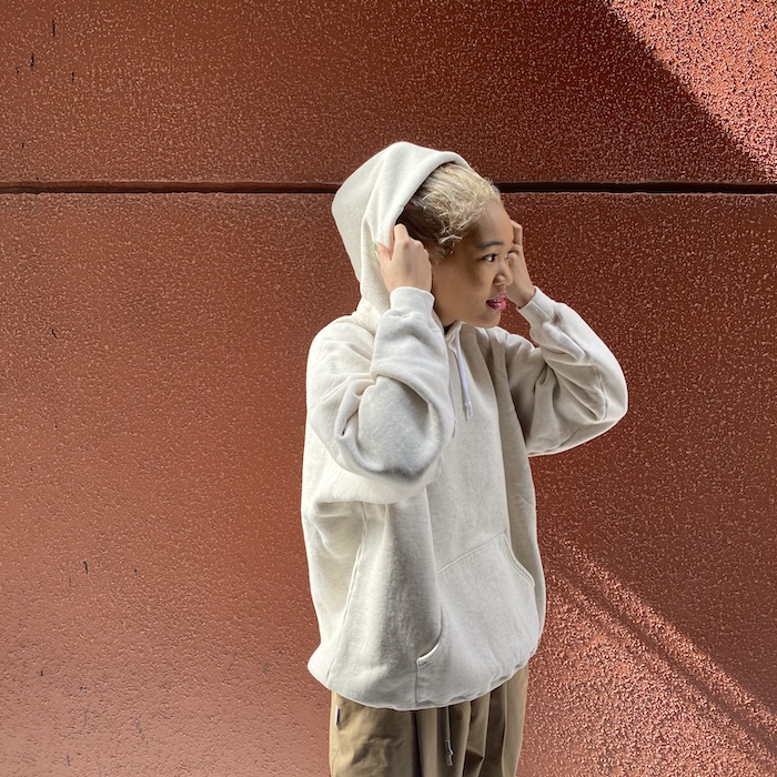 see see ka/fuka別注 CREW SWEAT OATMEAL