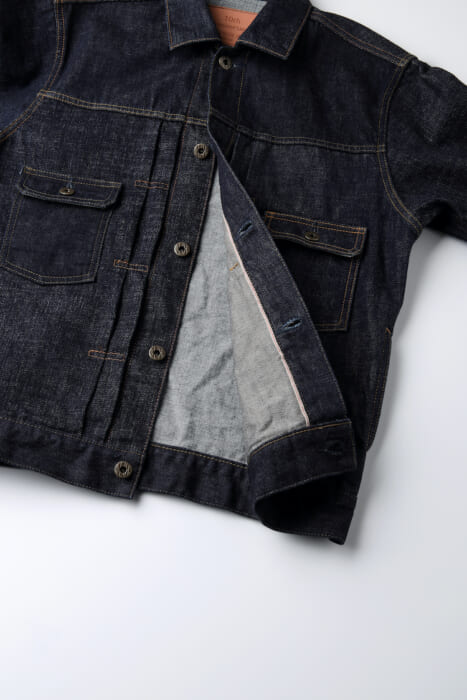 岡山・児島から世界へ。生誕10周年を迎えるジャパンブルージーンズから、集大成ともいえる珍品が登場。