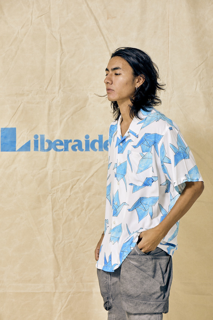 完売！未使用Liberaiders ORIGAMI SHIRTリベレイダース