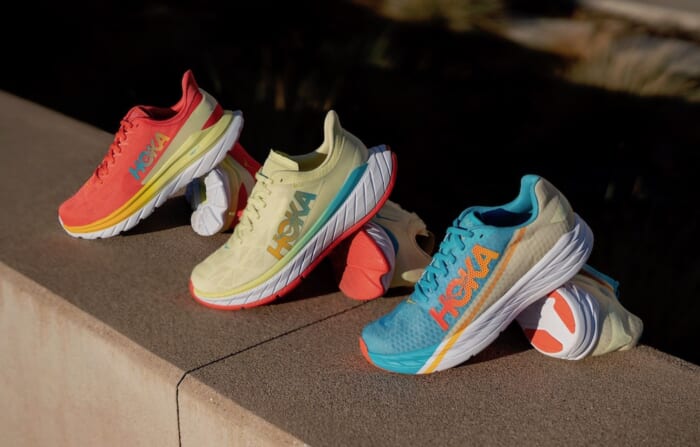 Hoka Oneone for early summer running. Three new products in bright colors are now available.