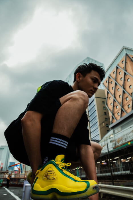 フィラとキネティクスがスポーツの祭典を盛り上げる⁉︎ 3年振りのコラボがド派手なカラーで登場します。