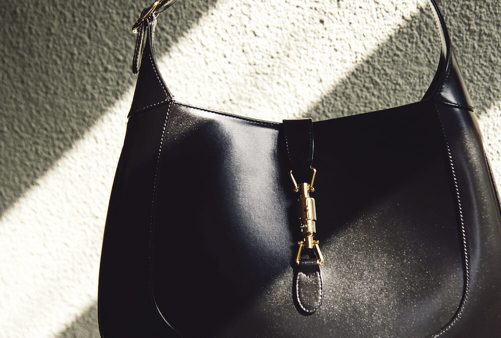 連載「憧れの逸品」No.195 ノンバイナリーなグッチのバッグ。 | news