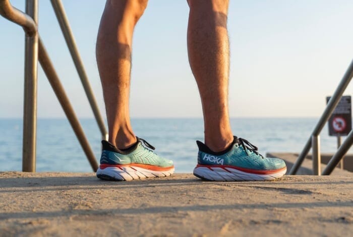 Hoka Oneone's standard model has been updated with the CLIFTON 8, promising unprecedented softness and comfort.