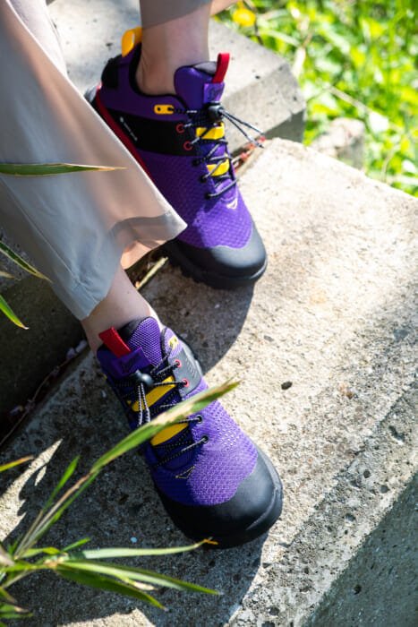 スノーピーク × ダナーが共作したのは、都会と自然を繋ぐトレイルシューズ。