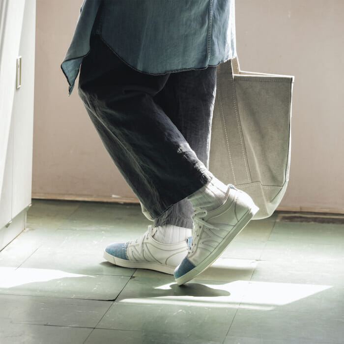 The crystallization of craftsmanship has produced the finest gymnasium shoes⁉︎ Edwin and Mizuno have collaborated for the second time.