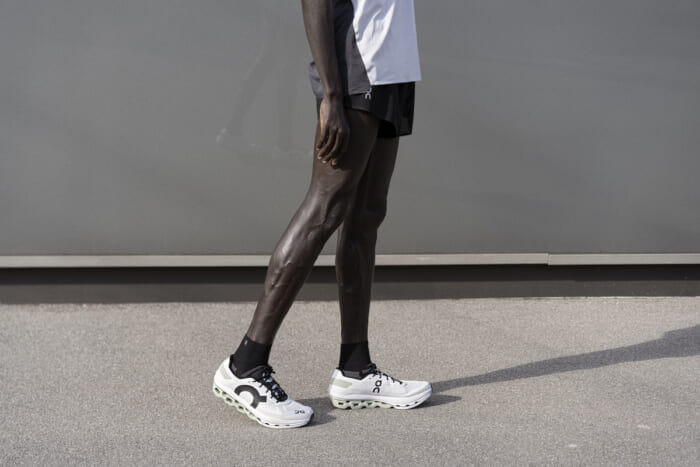 デザインはミニマムでも機能は最高峰。オンの美学が凝縮したレーシングモデルがリリース。