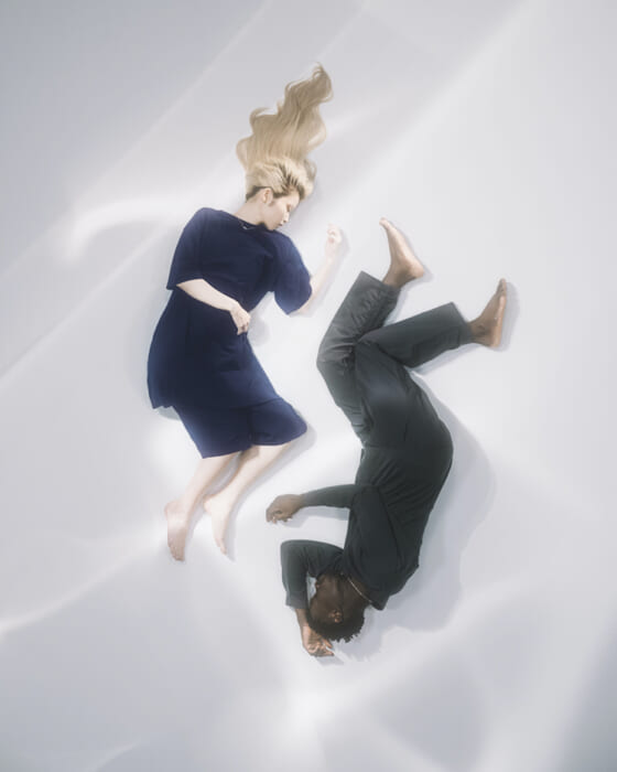 紙糸の吸湿性に着目。着るだけでコンディションを整えるゴールドウインのRe-Poseが、より快適にアップデート。