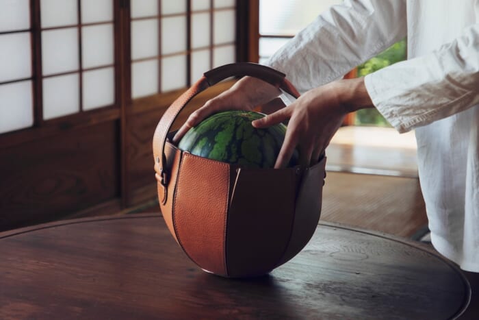 Watermelon bag is finally commercialized! Enjoy the craftsmanship and fun of Tsuchiya Bag Factory.