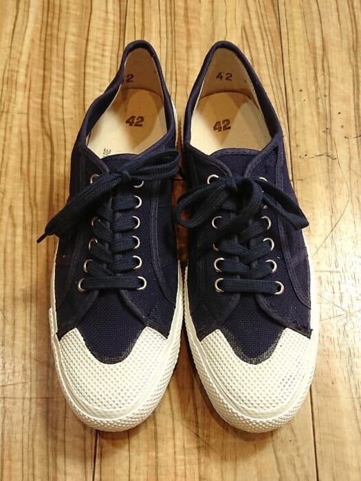 Design, function, and price - the trifecta of Italian Navy deck shoes.