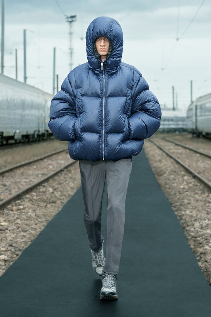 GIVENCHY | HOUYHNHNM（フイナム）