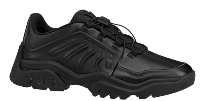 Eight pairs of Louis Vuitton's fully loaded. A collection of the new sneakers.